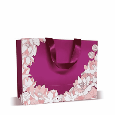 VESTTA -ELEGANCE REDEFINED Gift bags 13 (L) x 5.5 (B) x 10 (H) Inches