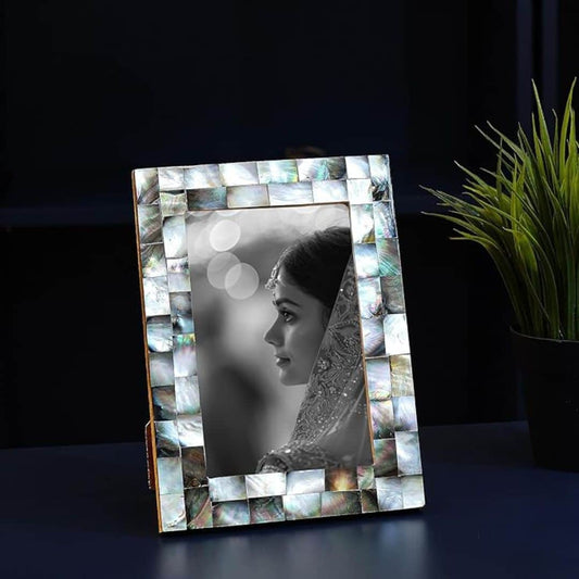 LX INDIA photo frame BEHOMA Engineered Wood Elegant Mother Of Pearl (Black, 4X6 Inches)