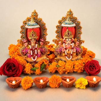 Idols & Figurines