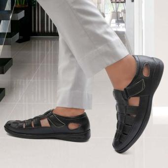 Sandals &amp; Floaters