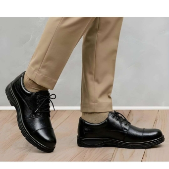 men&rsquo;s steel toe safety shoes made with genuine leather for industrial use