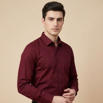 Men's maroon casual shirt