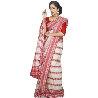 Woman wearing The CrazyLooms off white and red Dhaniakhali fish motif handloom cotton saree with traditional red border