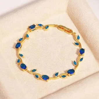 Bangles & Bracelet