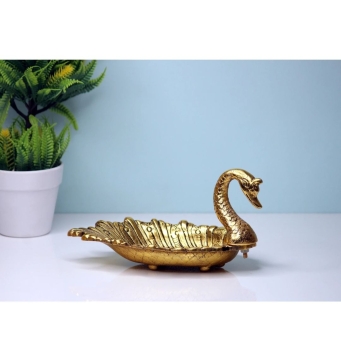 Serving tray- Golden