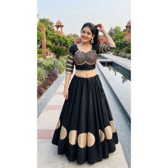 Lehenga Cholis