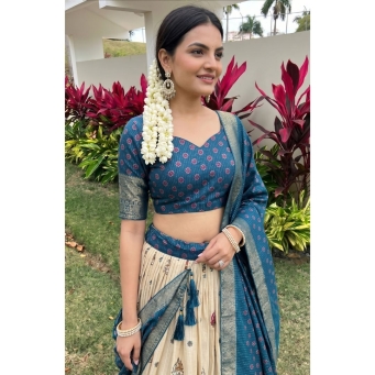 Lehenga Cholis