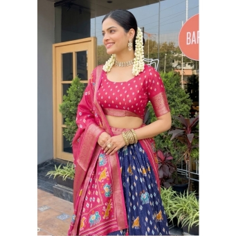 Lehenga Cholis