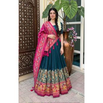 Lehenga Cholis