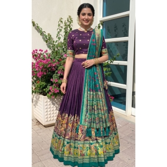 Lehenga Cholis