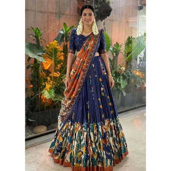 Lehenga Cholis