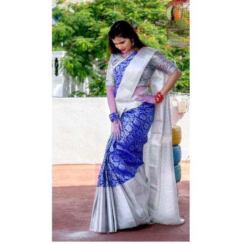 Kanjivaram Silk Saree with Silver Zari Floral Jaal