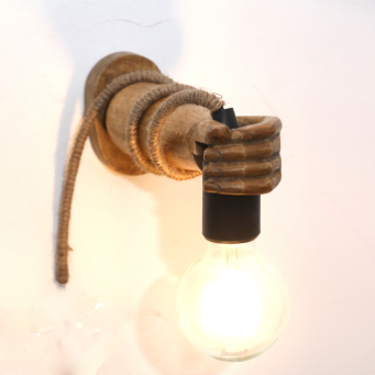 wall lamp
