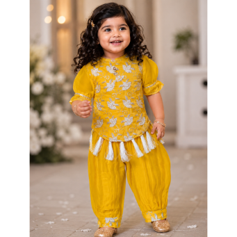 Girls Ethnic Wear